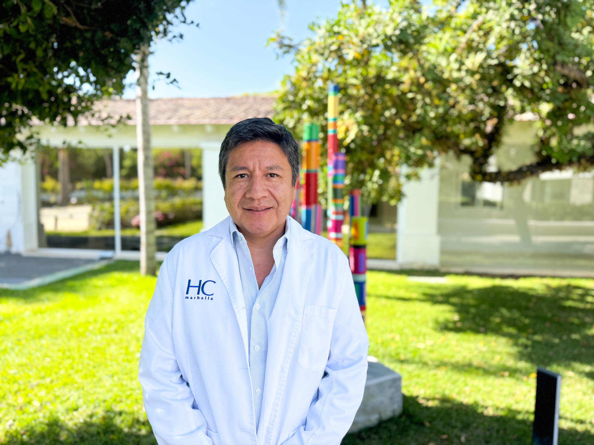 Dr. Miguel Uriol Rivera — Nefrólogo en HC Marbella